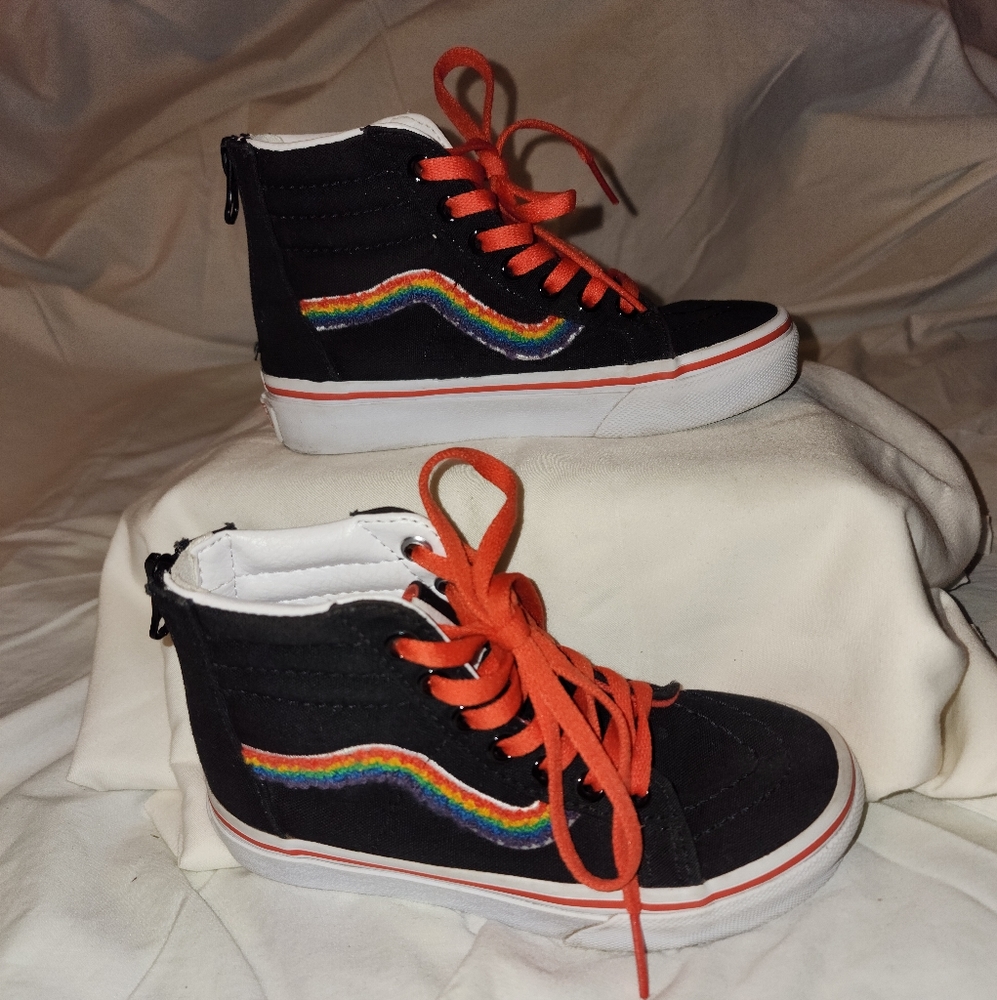 Vans sk8-hi chenille rainbow.